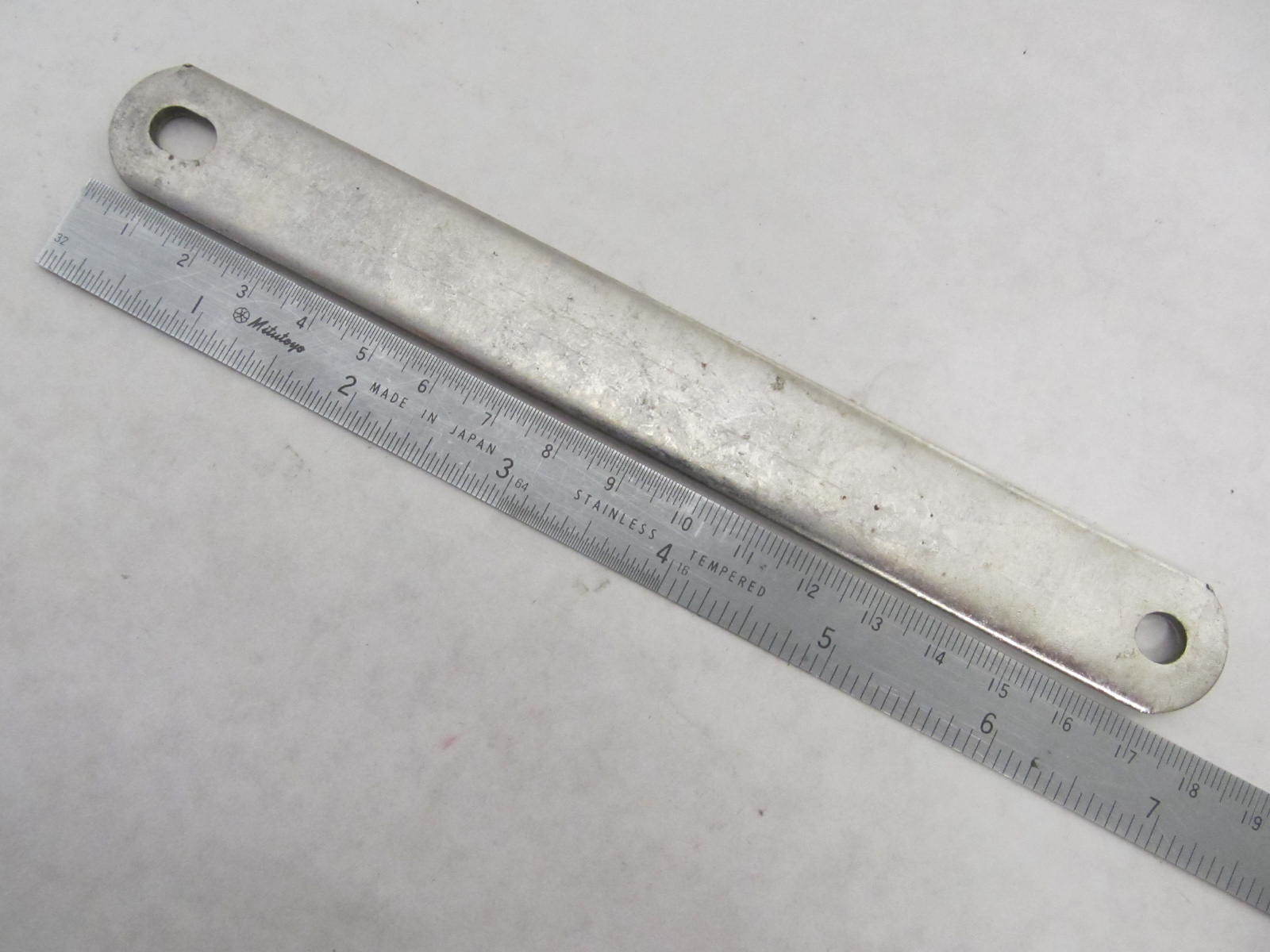 16 Specialty Mfg Marine Outboard Jets Medium Series Grill Bar Green