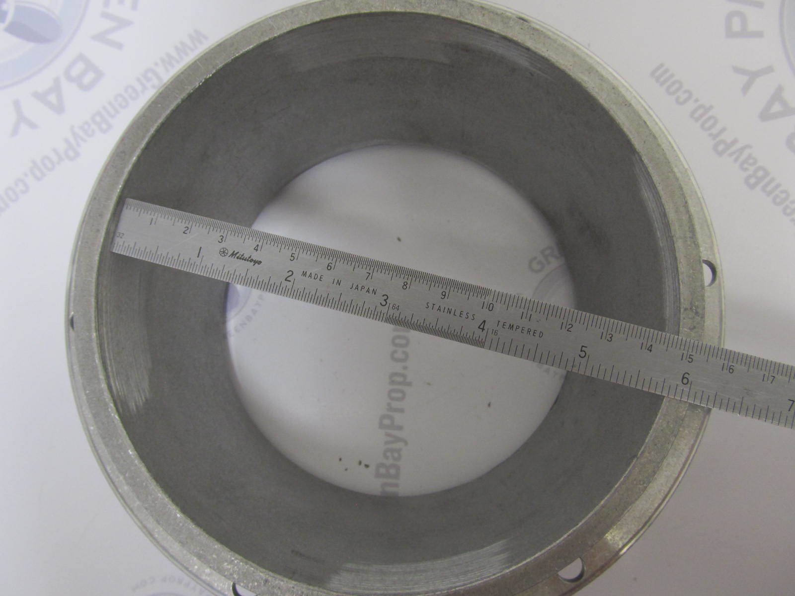 1678 Specialty Mfg Marine Outboard Jets Liner 57/8" Flanged Green