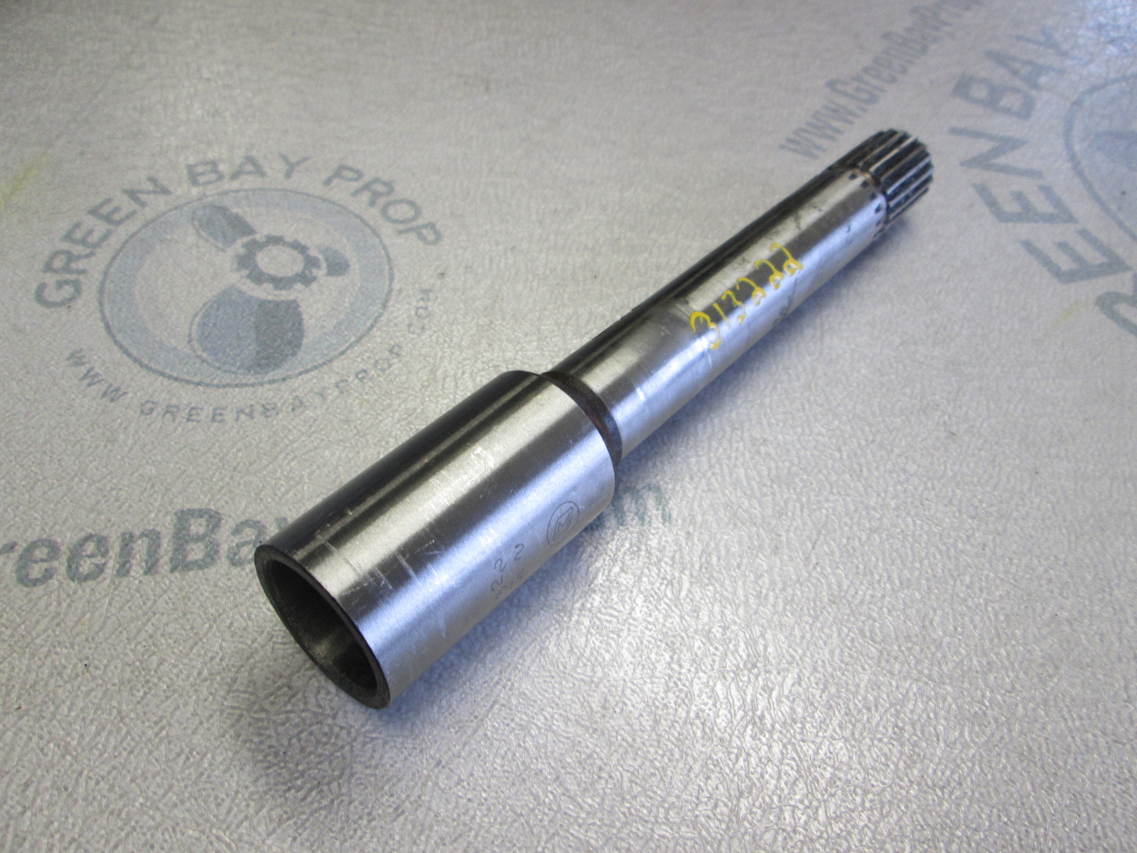 0313222 OMC Stringer Stern Drive Upper Unit Upper Driveshaft
