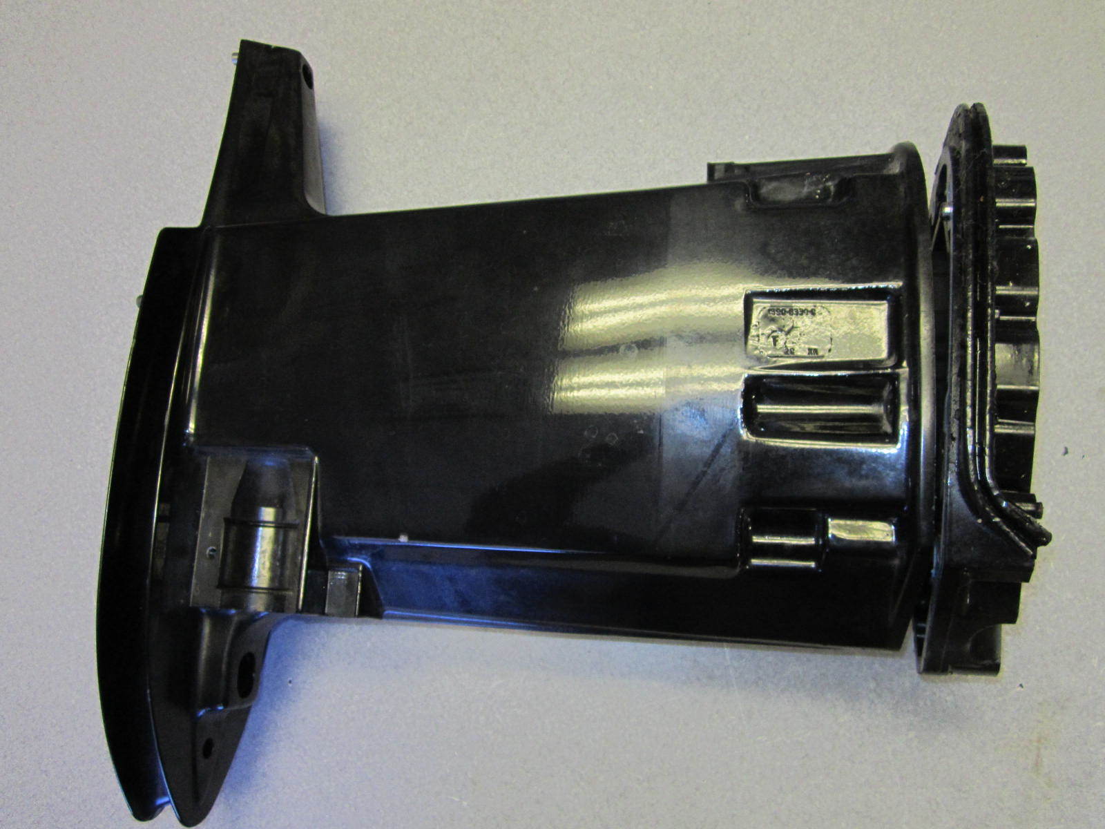 1590-8343A10 T10 Mercury V6 Midsection Drive Shaft Exhaust Housing Complete