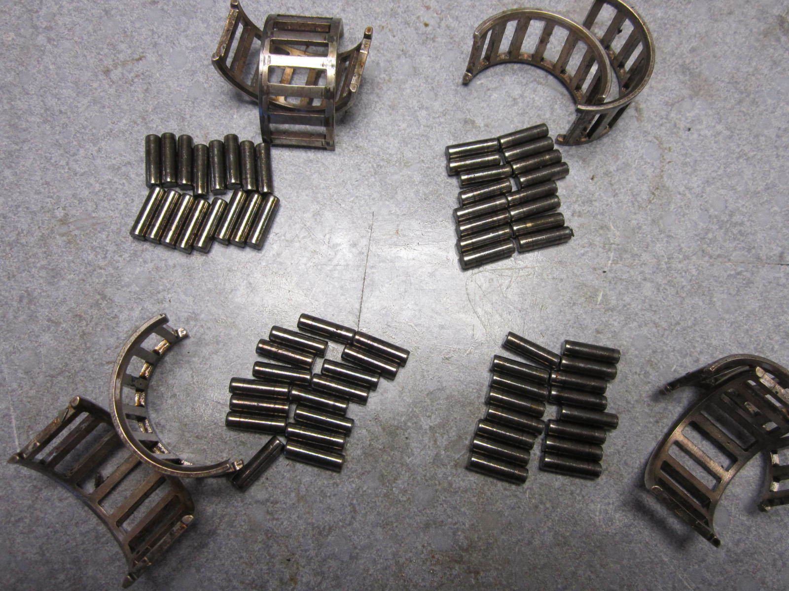 FK85228-1 Force L-Drive Lot of 4 Bearing Cage & Rollers