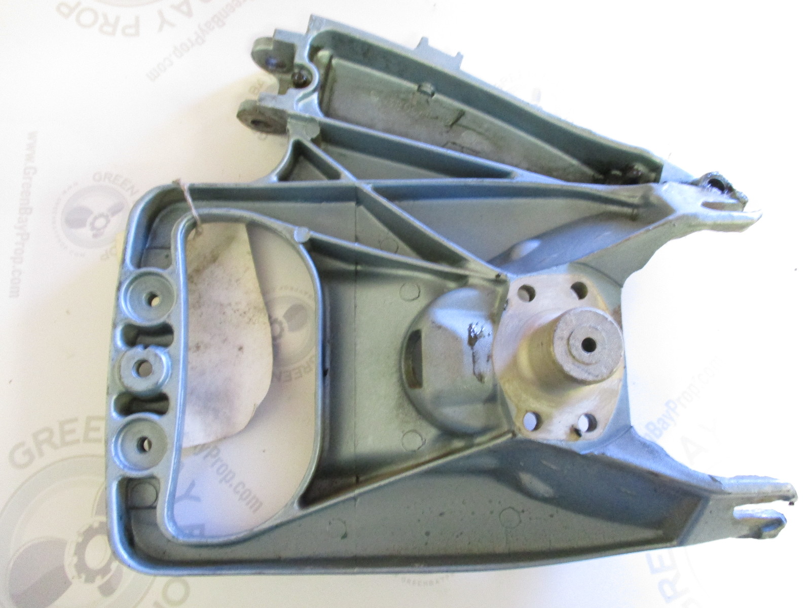 0326045 Steering Bracket for Evinrude Johnson 25 35 HP Outboard