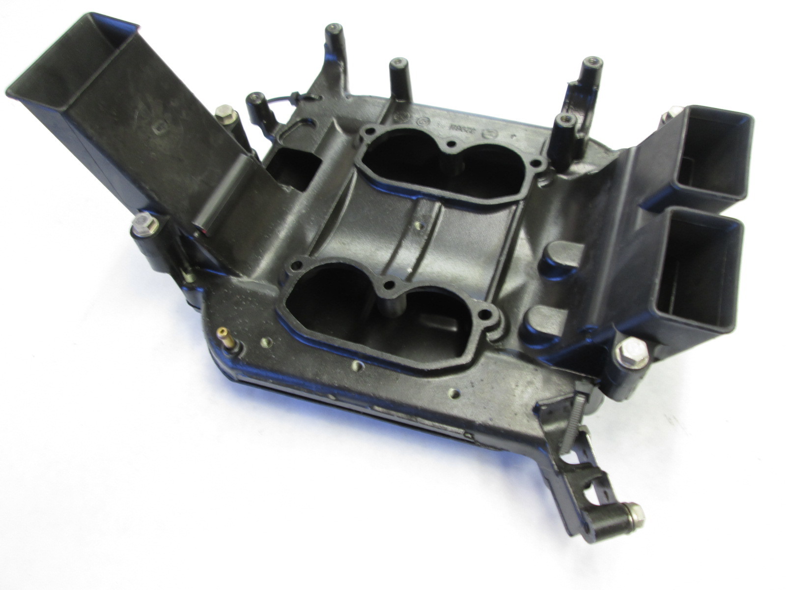 329611 325335 Evinrude Johnson Air Box Silencer Base & Cover 90 115 140 V4