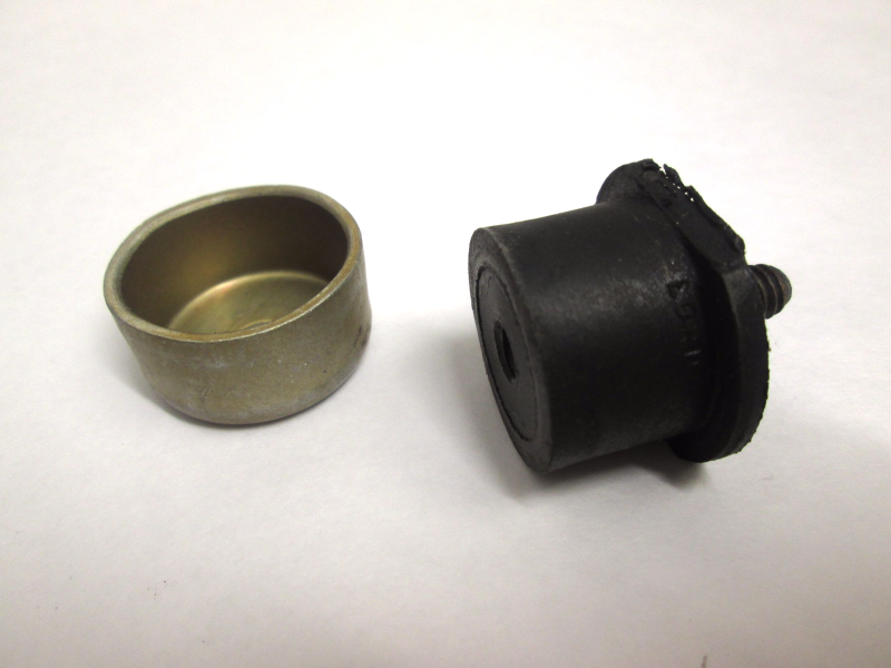 0332610 Housing Rubber Mount Starter Housing Evinrude Johnson OMC BRP 0333071