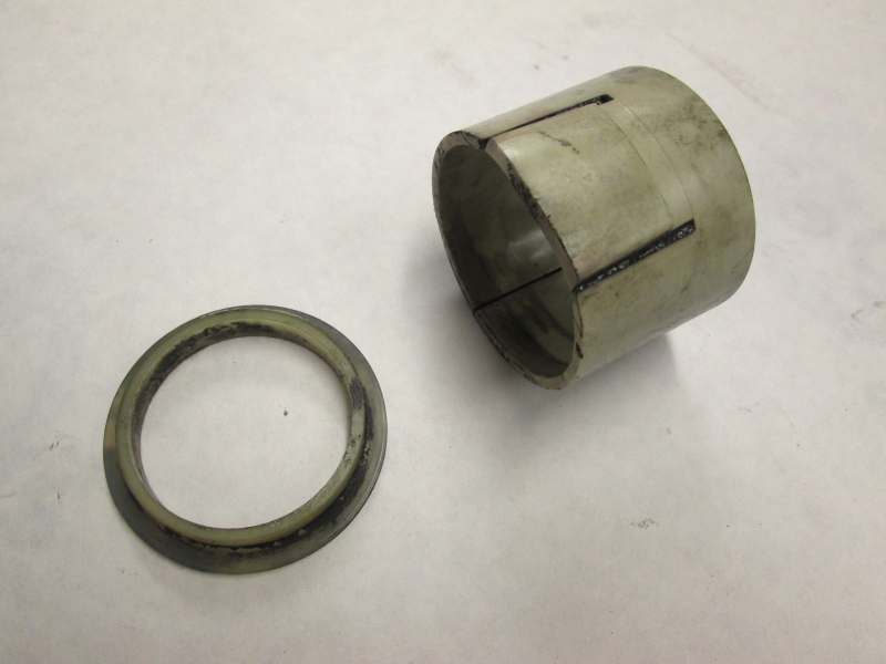 0388748 0397736 Evinrude Johnson Thrust Washer Seal & Liner Green Bay