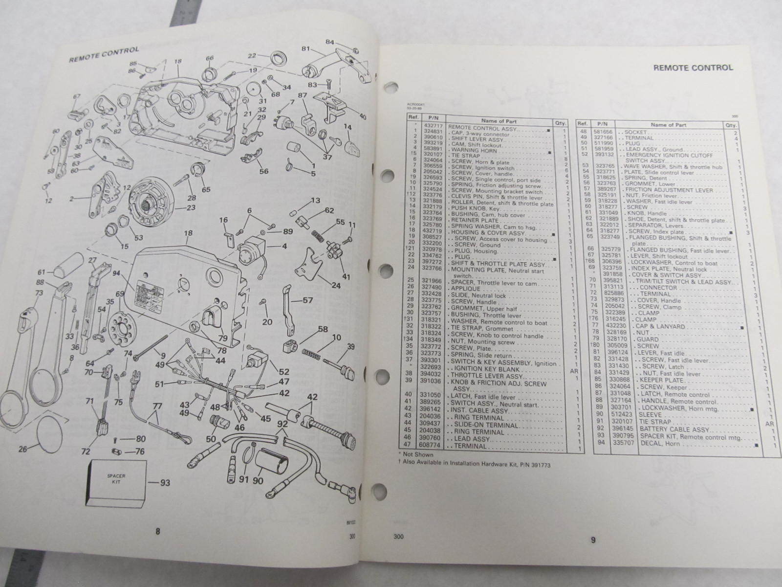 432901 OMC Evinrude Johnson 1989 Outboard 300 HP Parts Catalog Green