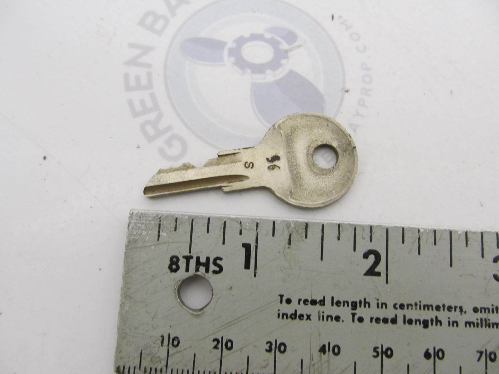 0501805 501805 OMC Ignition Switch Key 77-56 Evinrude Johnson Outboards