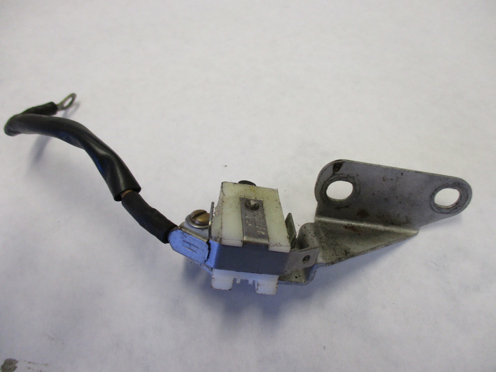 Evinrude Neutral Safety Switch Location