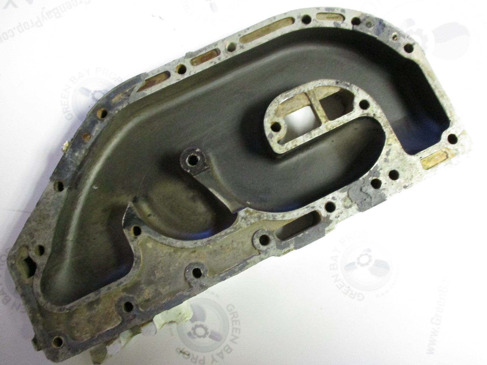 0323691 Evinrude Johnson outboard 1979-1988 60 65 70 75 HP Exhaust Manifold