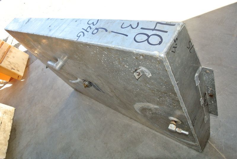 Aluminum Boat Gas Tank 34 Gallon 48 x 31 x 6 Inch Green Bay Propeller