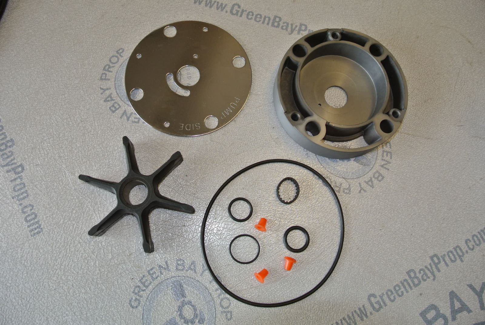 983218 18-3386 Complete Water Pump Kit OMC Stern Drive 1986 & Older Housing Plate Imp