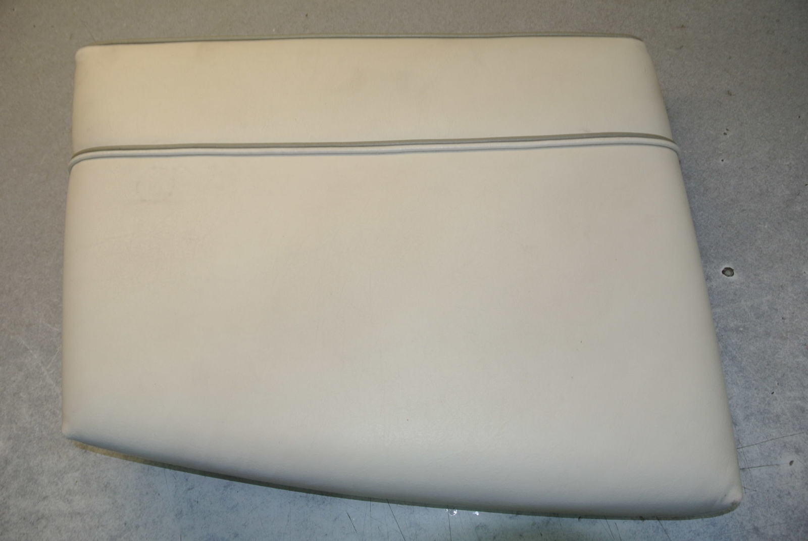 1995 Maxum Boat Vinyl Port Side Bow Seat Cushion