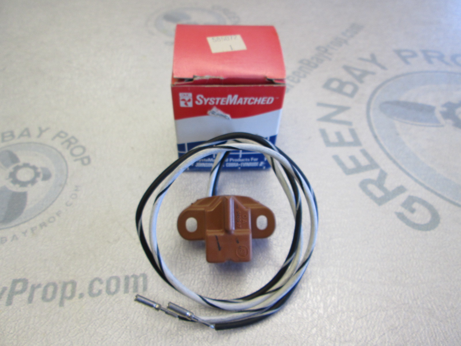 0585072 Evinrude Johnson 4055 HP Outboard Ignition Sensor Green Bay