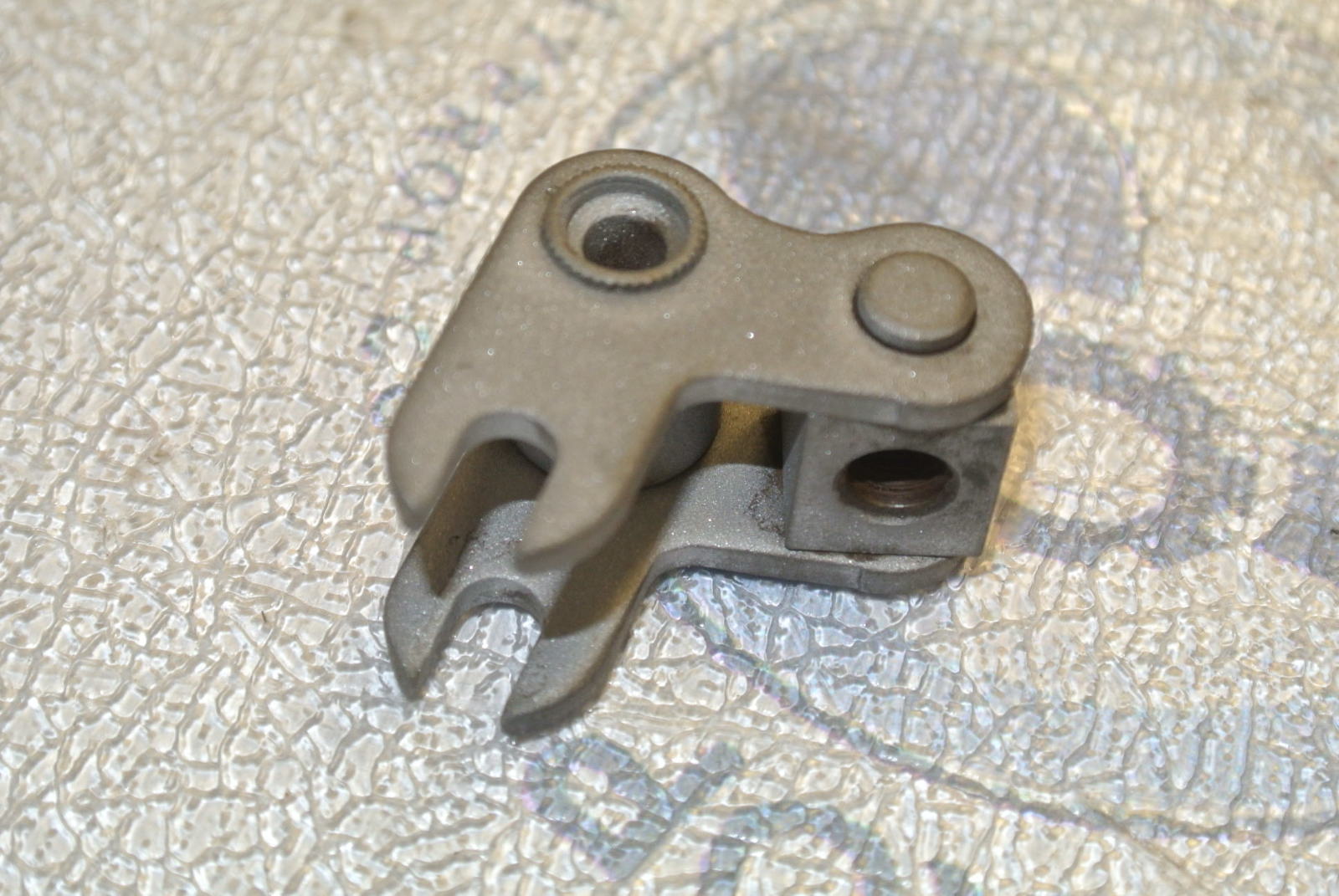 817796A2 Gear Shift Arm Force 10-60 HP Lower Unit