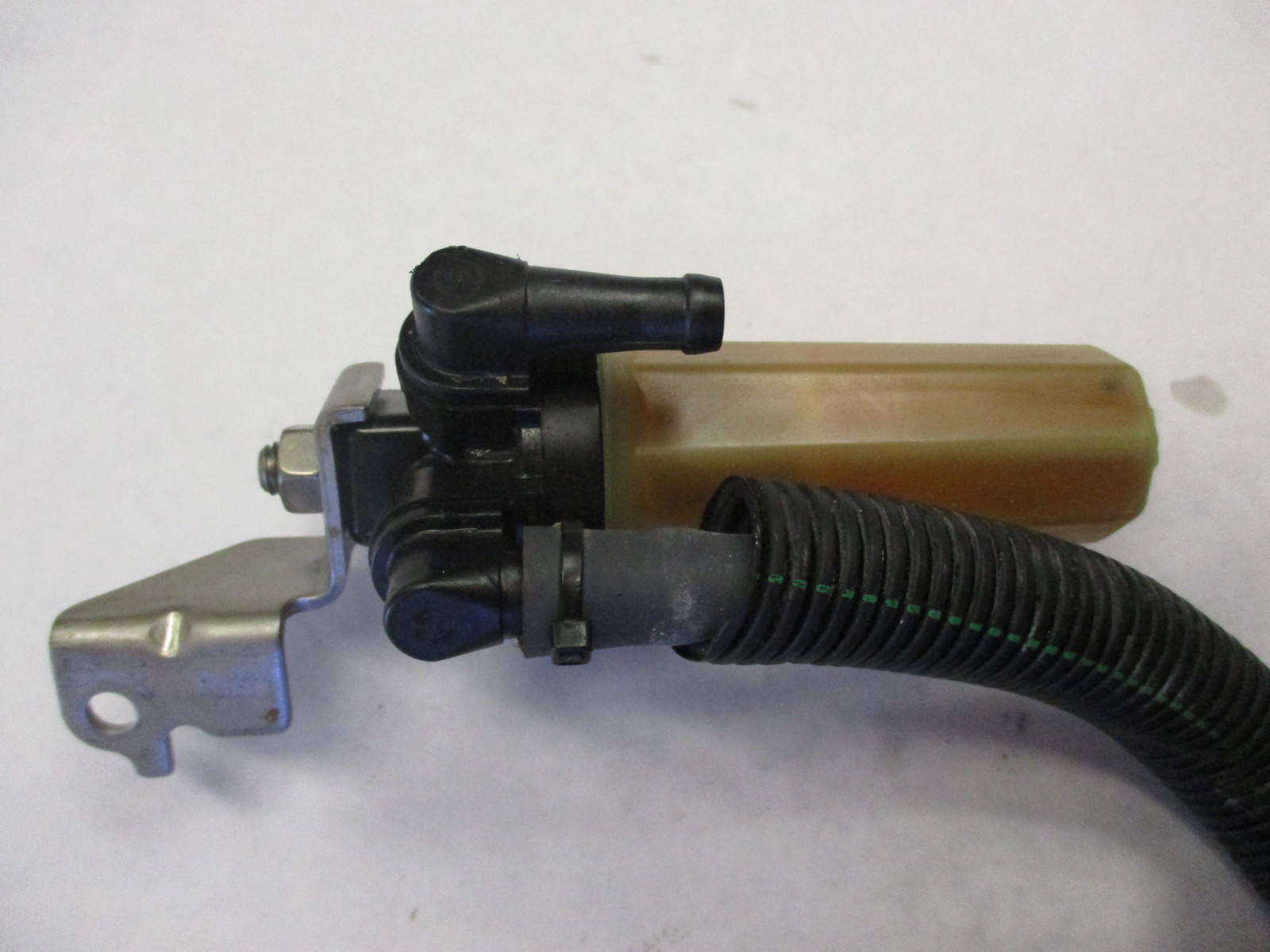 35-881538T02 Fuel Filter Assy Mercury Mariner 75-115HP 35-881538T1