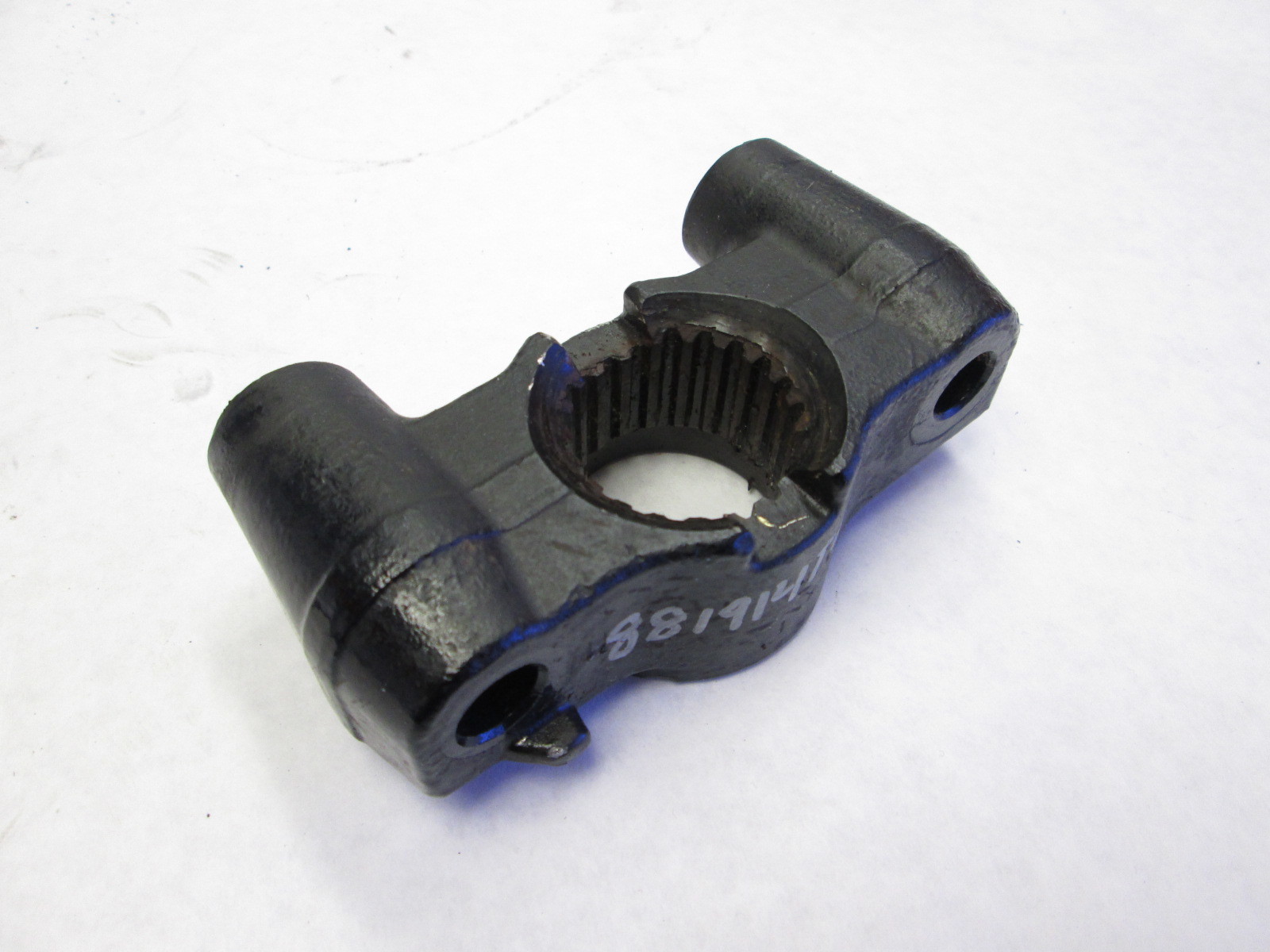 881914T01 Mercury Mariner Optimax DFI 75-125 Hp 1.5L Bottom Yoke