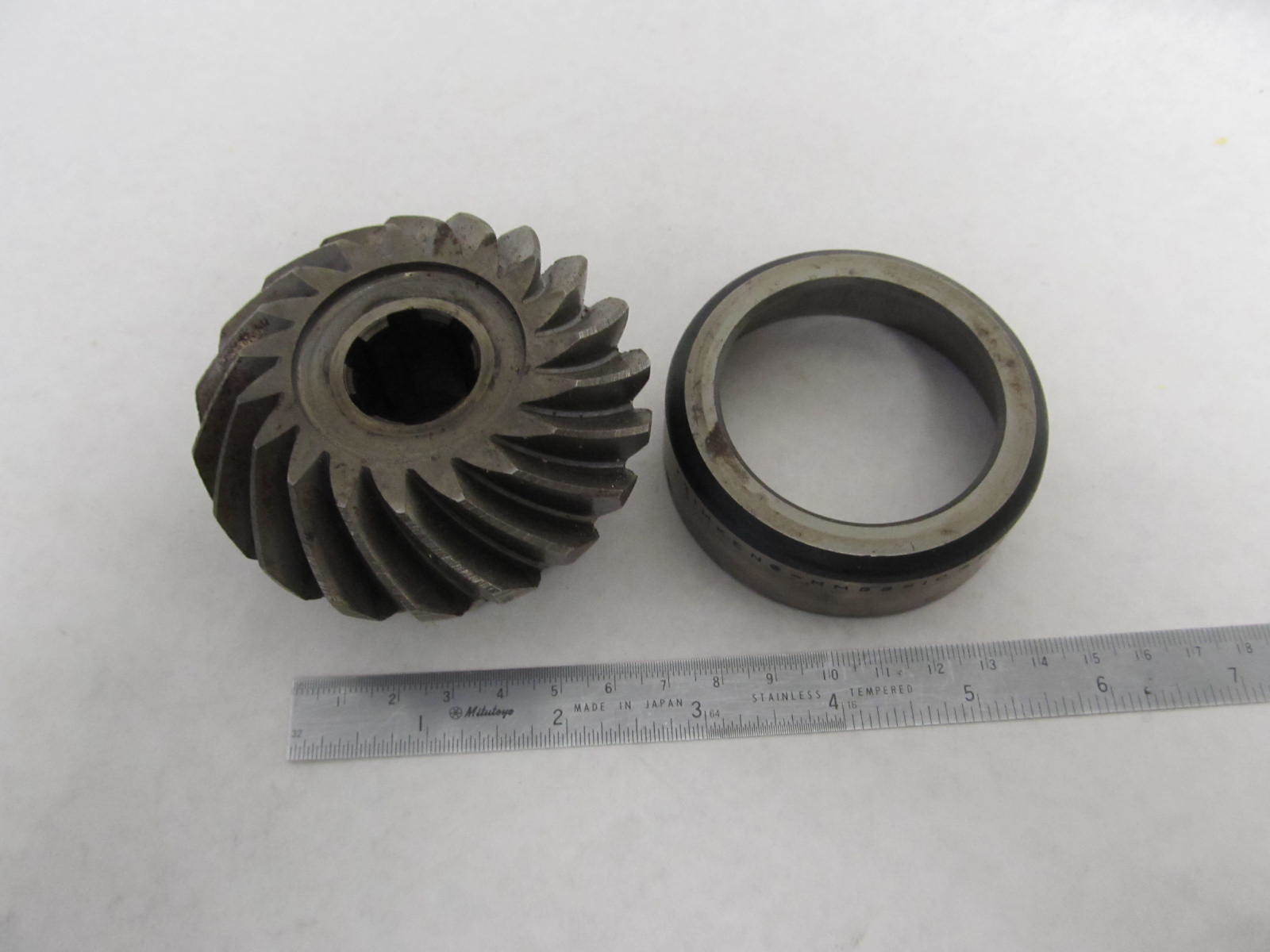 979999 0979999 OMC Stringer Stern Drive Gear & Bearing Assy NLA