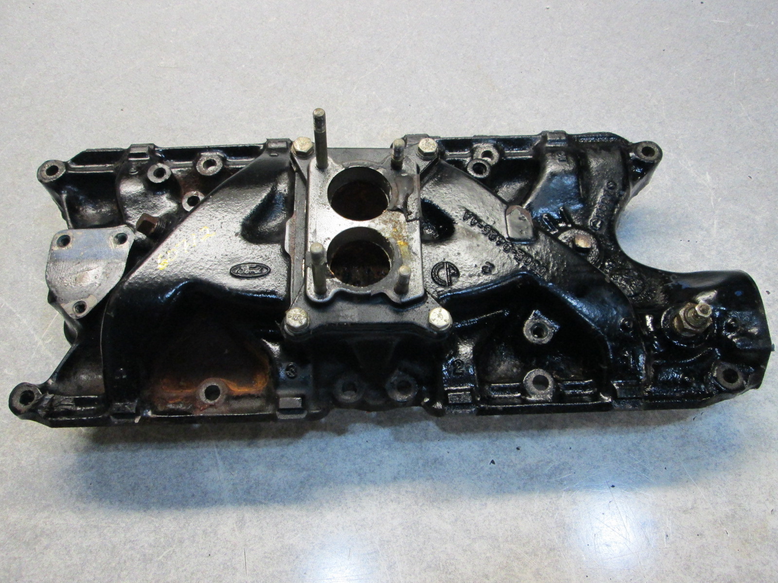 60712 Mercruiser Ford V8 302 888 Stern Drive Intake Manifold 1971-77