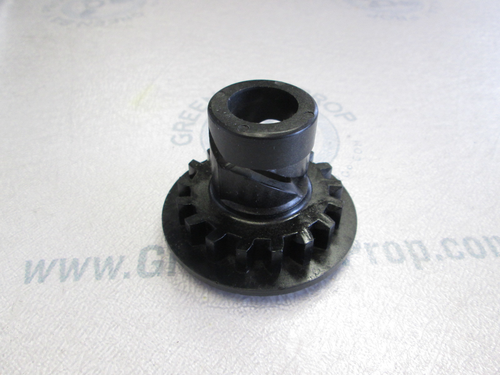 F525674 Chrysler Outboard Starter Pinion Gear 68 Hp Green Bay