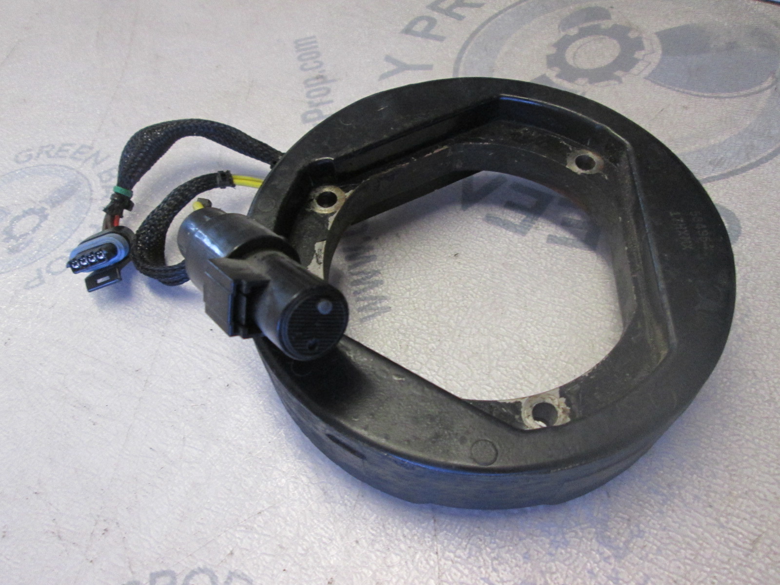 0584954 Evinrude Johnson 9.9 10 15 Hp Outboard Stator Electric Start 3/6 Amp