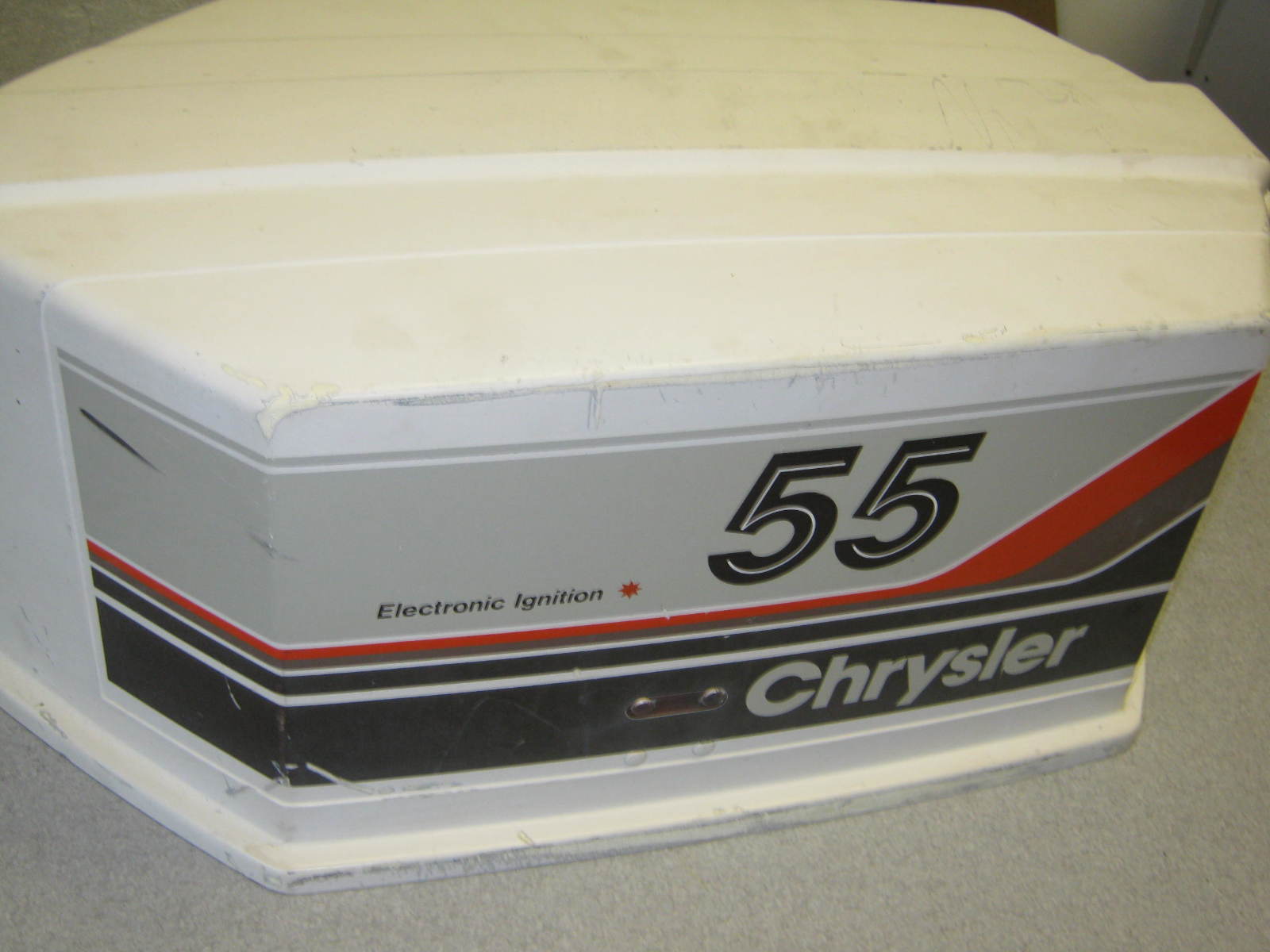Outboard Chrysler 55 HP Boat Cowling Cover Top Hood Cap