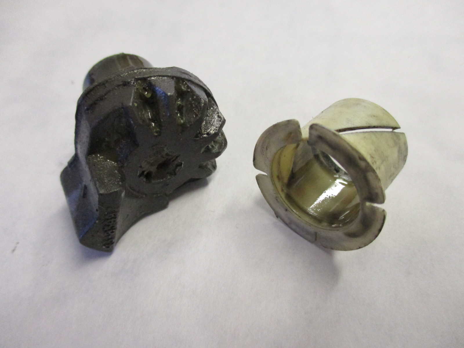 43-60653 Shift Shaft Sector Gear Mercury Mariner 7.5  9.8 Outboards 43-86686A1