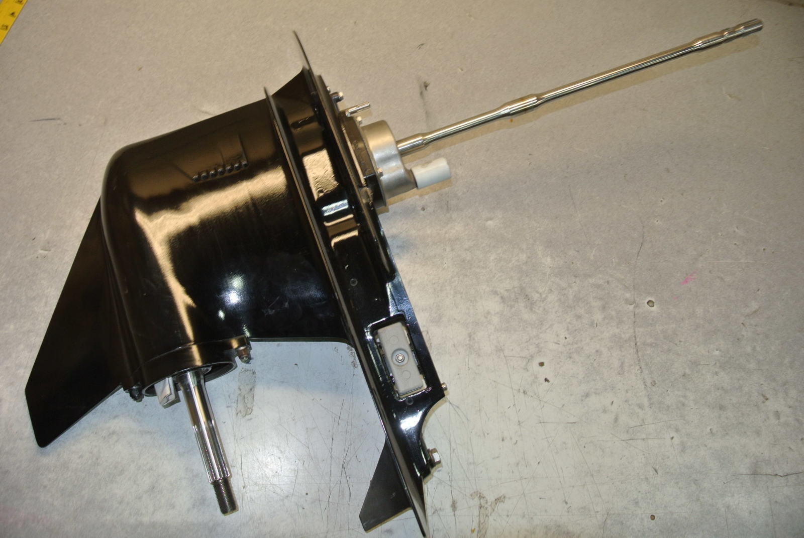 1600-888845T03 Gear Case Mercury 4-Stroke Outboards 75-100 HP Long Shaft