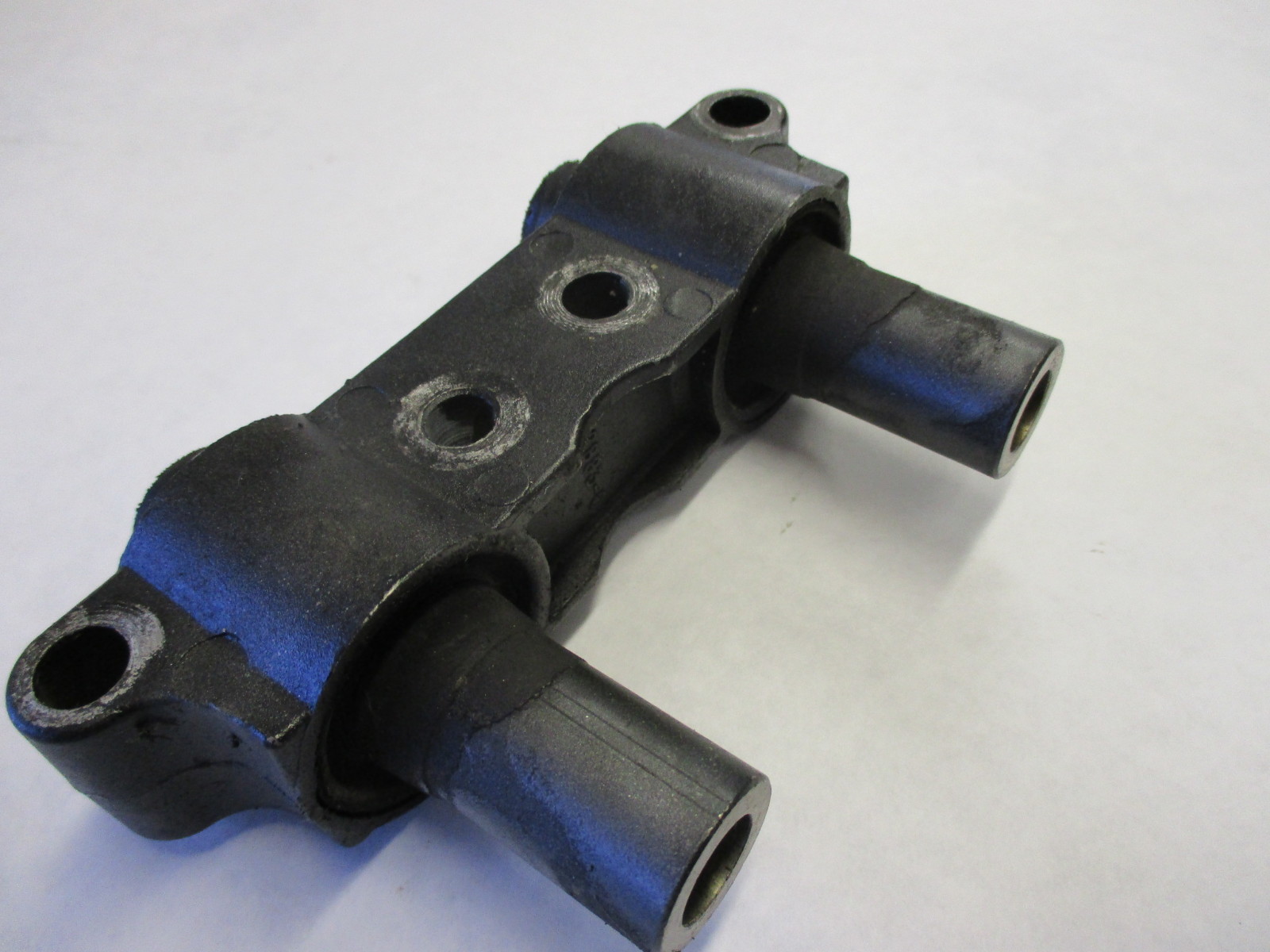 429491 Mercury Mariner & Force Outboard Exhaust Plate Mount 42949T 1