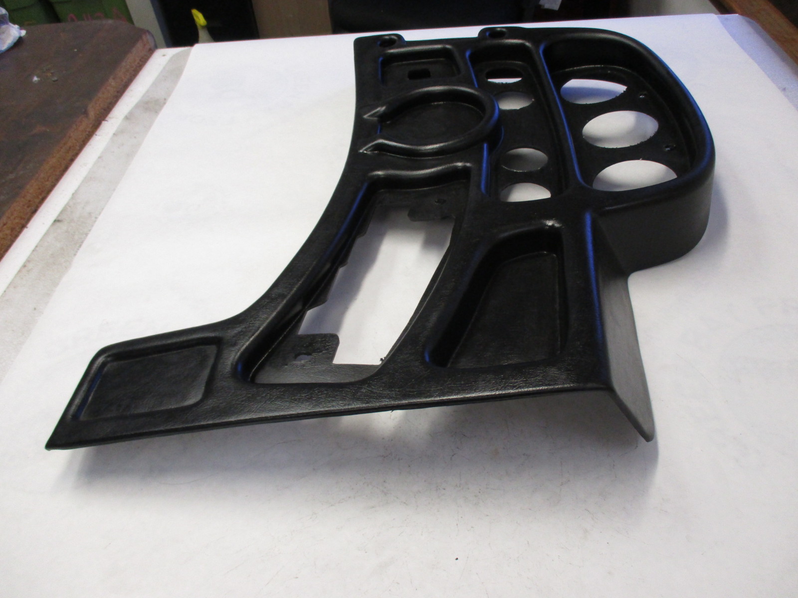 Skeeter Dash Gauge Panel Black Driver Sidel 27 x 16 x 4 Green Bay