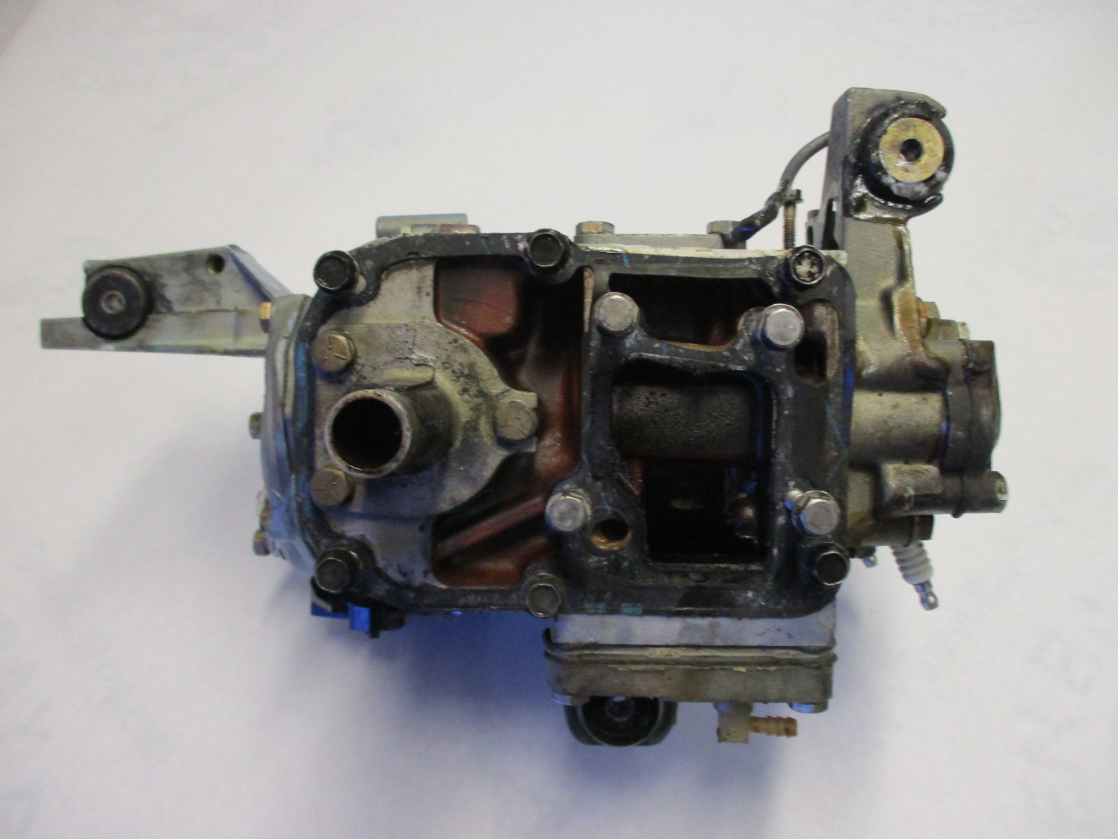 0388186 0392429 Power Head Crankcase Evinrude Johnson 2 ... volvo penta 4 3gl wiring diagram 