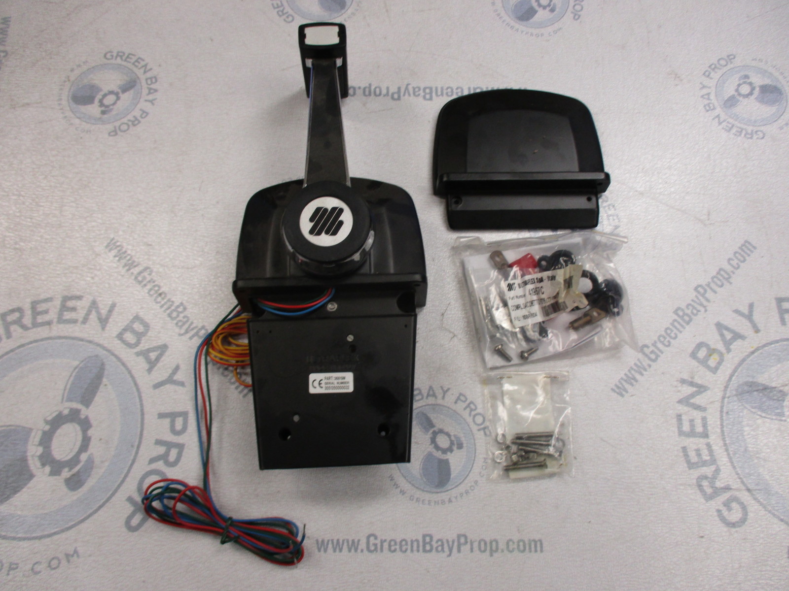 ULTRAFLEX B77 TOP MOUNT SINGLE LEVER CONTROL BOX W/TRIM CONTROL UNDER