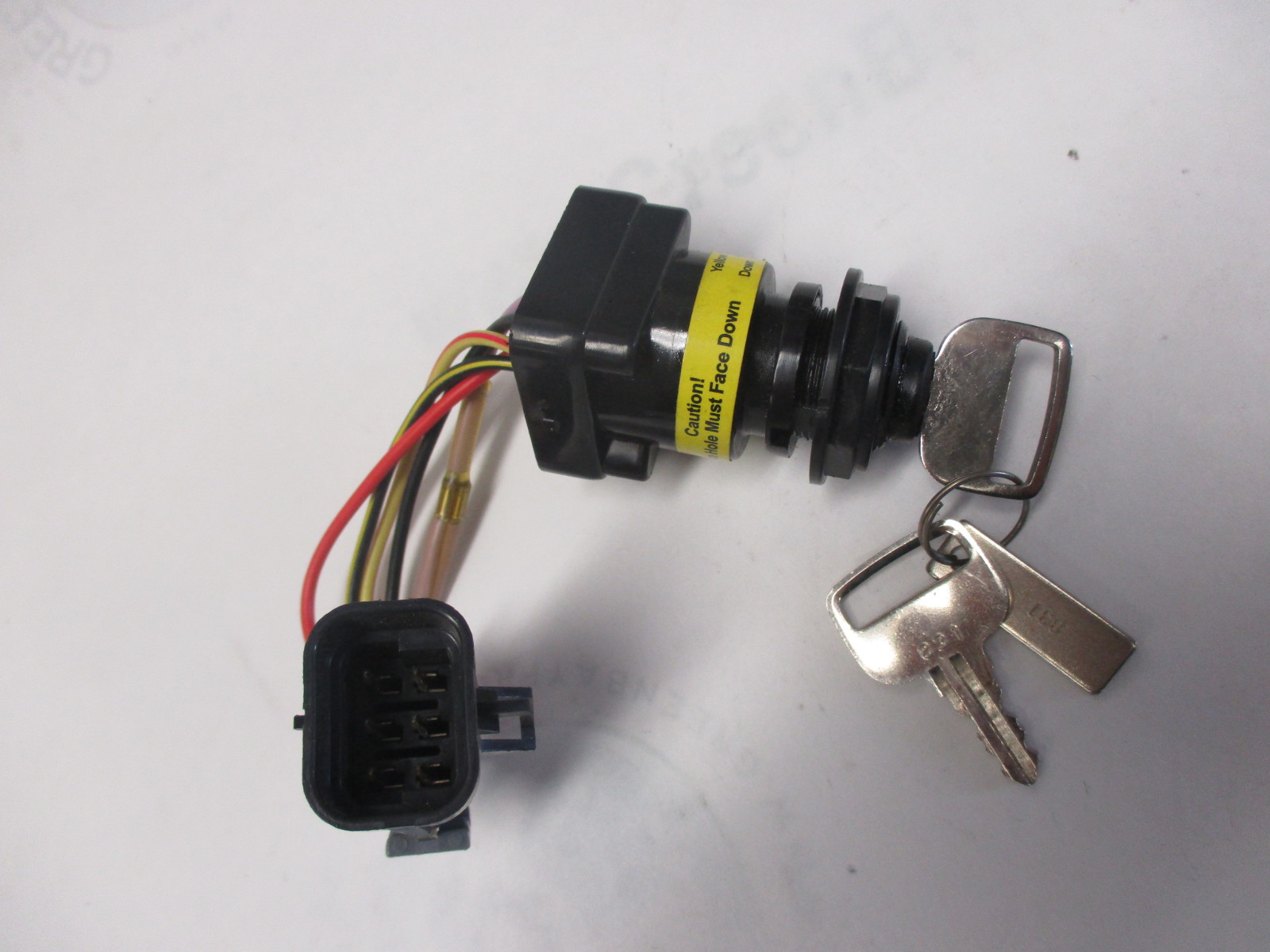 87-897716K01 Quicksilver Outboard Boat Ignition Switch and Key 2006 and Newer