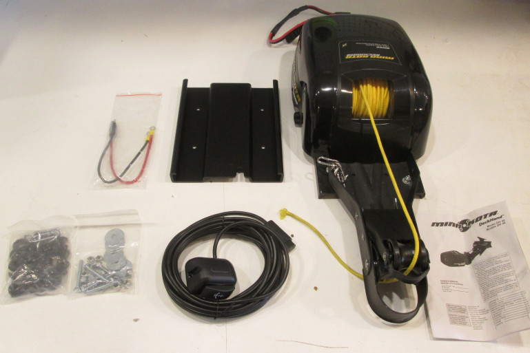 Minn Kota DeckHand Pontoon DH40 Electric Anchor Winch Green Bay