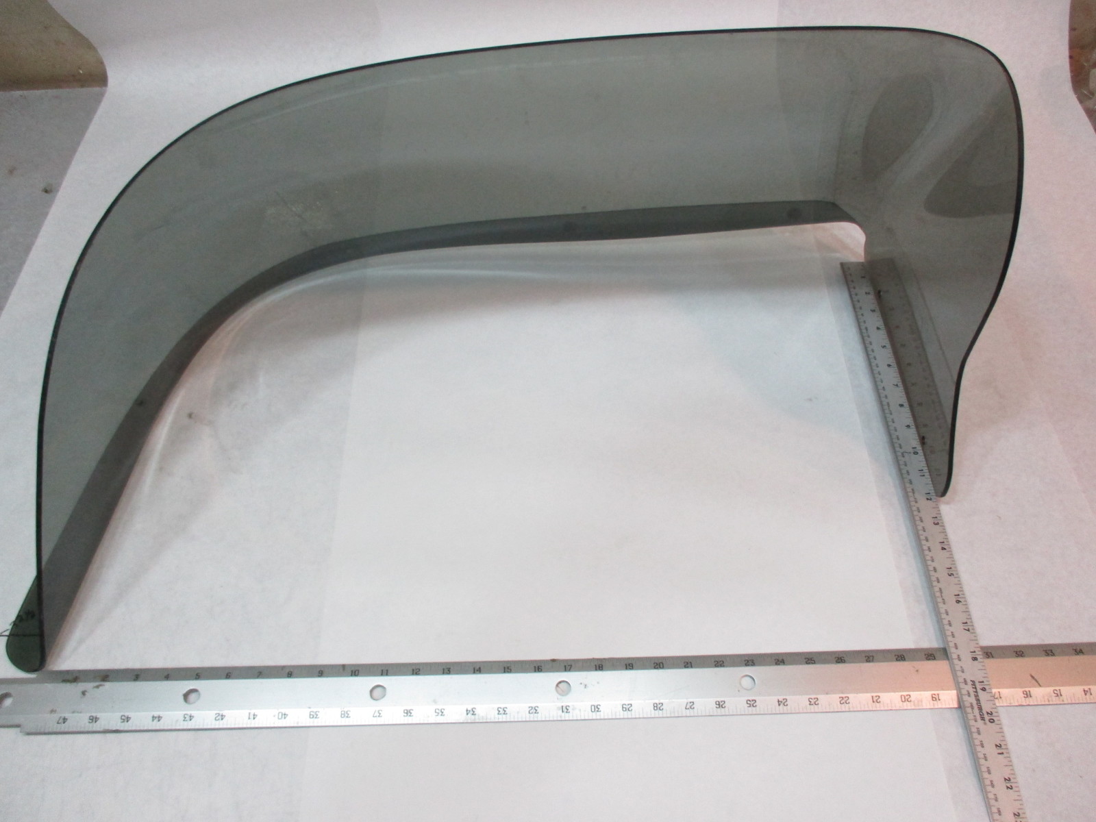 Boat Tinted Port Left Windshield Bubble 29.5" Wide Skeeter Lund Green