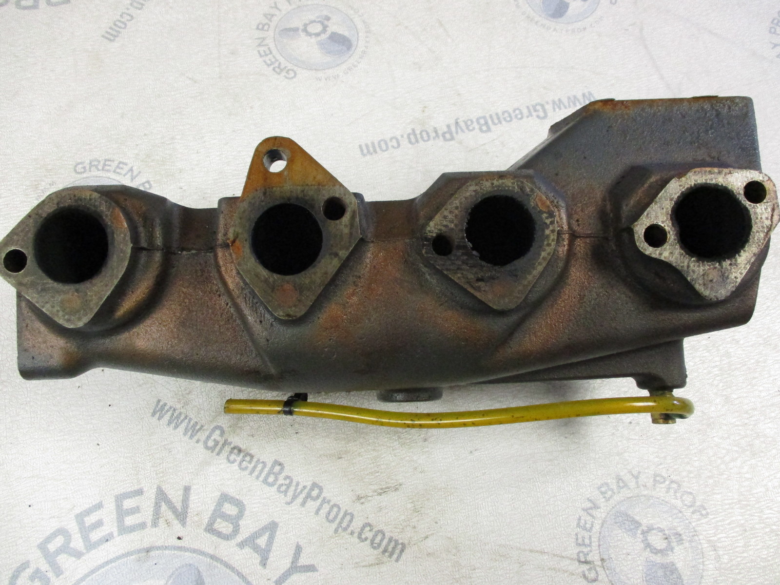 302 exhaust manifold for sale on 0986041 Omc Cobra 2 3l Ford Exhaust Manifold 986041 Green Bay Propeller Marine Llc