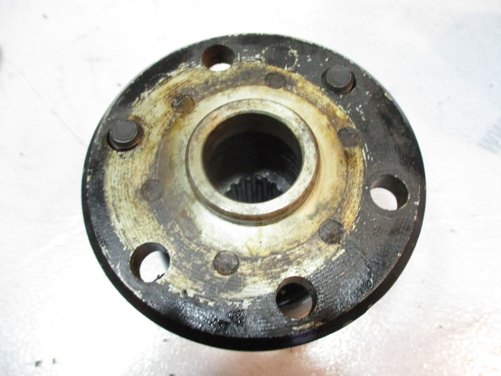 38965A1 Mercruiser Stern Drive 120 Hp 4 Cylinder Engine Coupler 38965A2