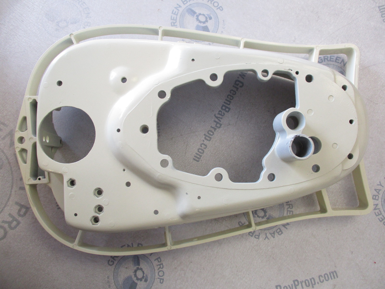 1632A2 NEW RARE White Mercury Outboard Bottom Lower Cowl 600/600EL 6 Cyl