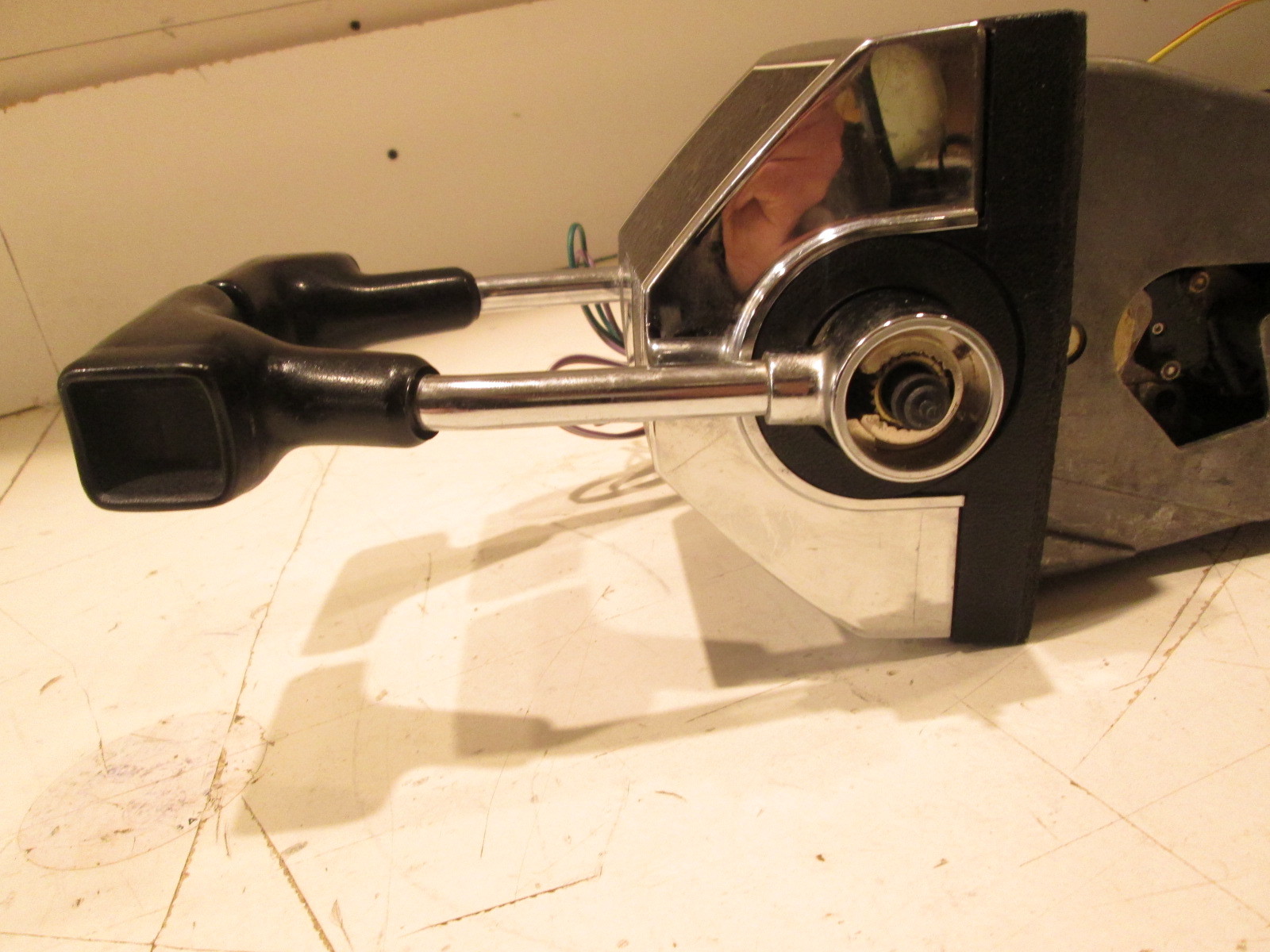 88688A22 Mercury Dual Outboard Remote Control Console Mount W/18' & 20