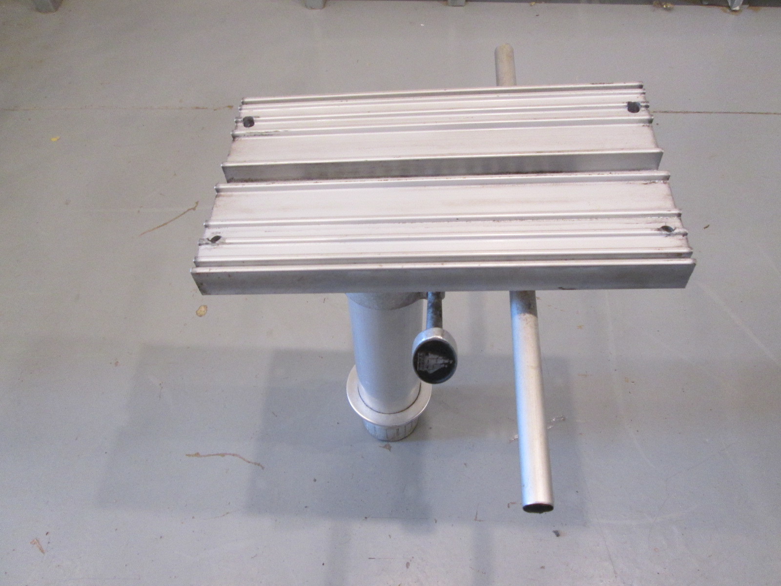 Aluminum ManOWar Marine Boat Seat Pedestal Without Base Green Bay