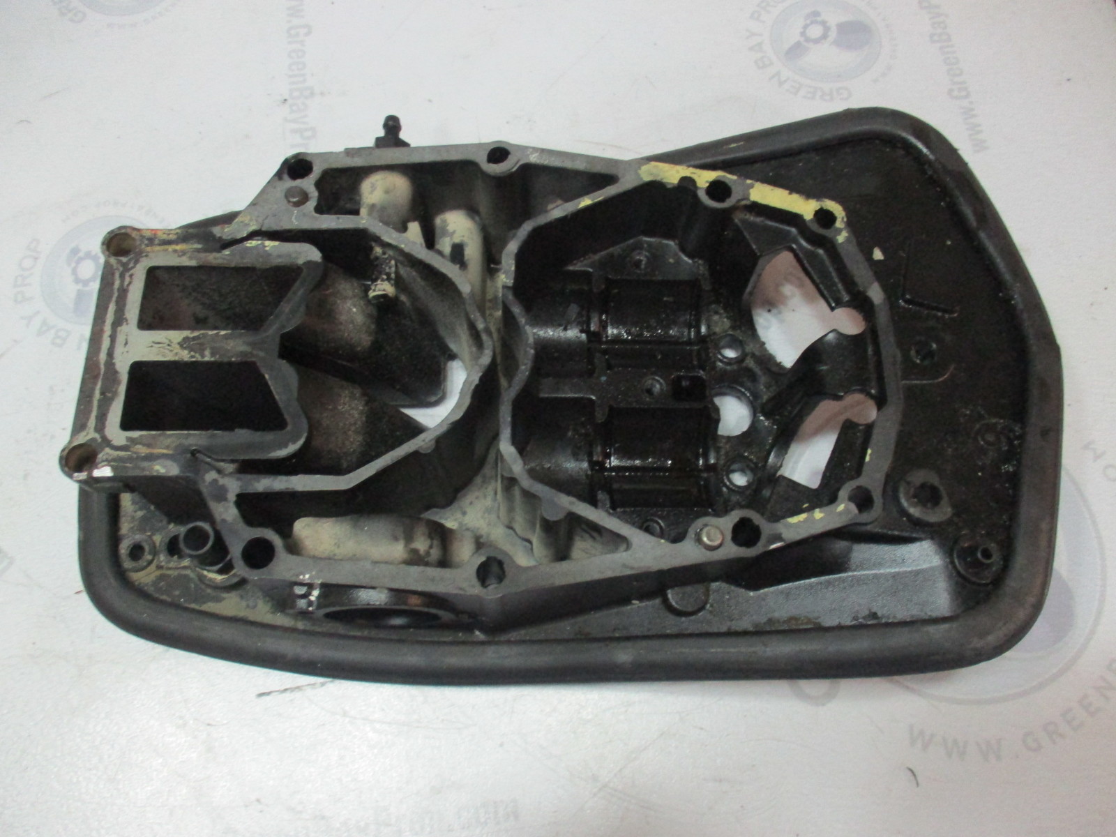 832935A17 Mercury Optimax Pro XS 200-300 HP Exhaust Plate 2002-2014