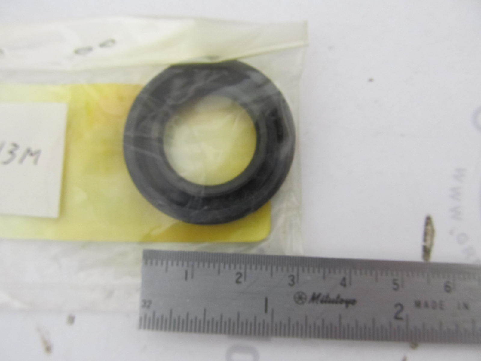 93101-20M07 Yamaha 20-30 HP Outboard Engine S-Type Oil Seal