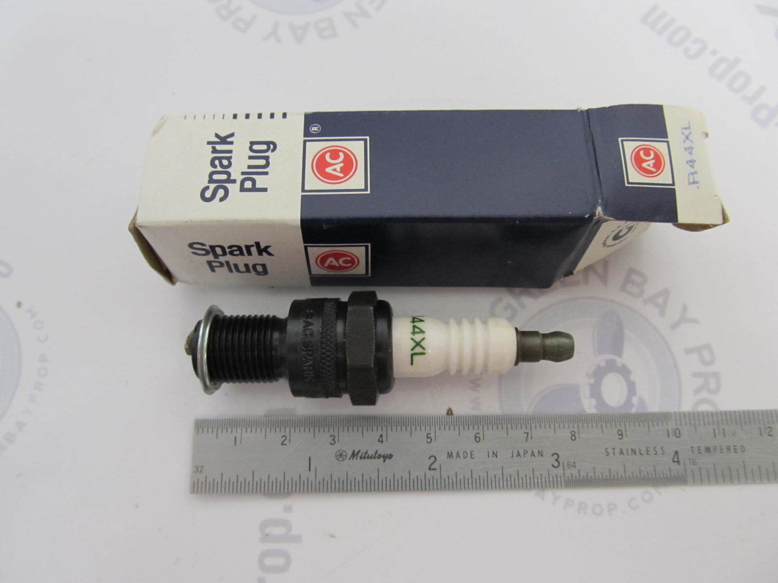 R44XL AC Delco GM Engine Spark Plug Green Bay Propeller & Marine LLC