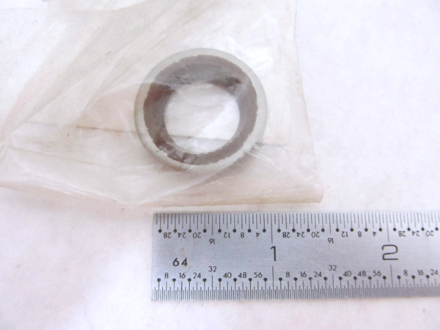 339014 0339014 New OMC Oil Retainer Seal Evinrude Johnson Outboards 40-70 HP