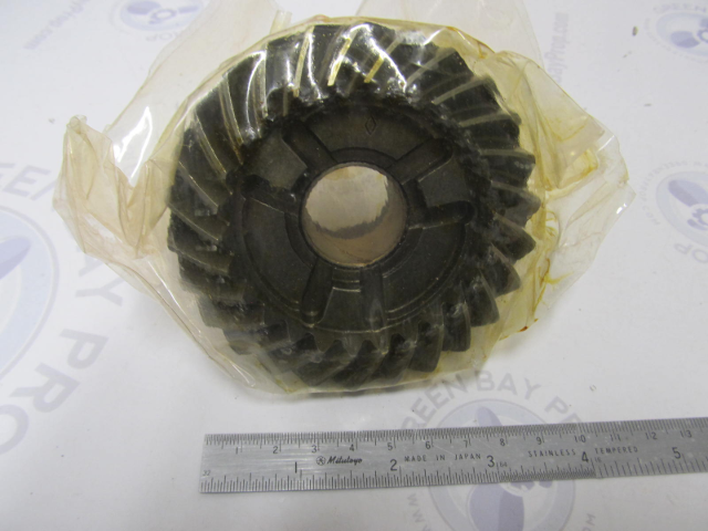 0385514 385514 OMC Evinrude Johnson 85/115 HP Forward Gear & Bushing