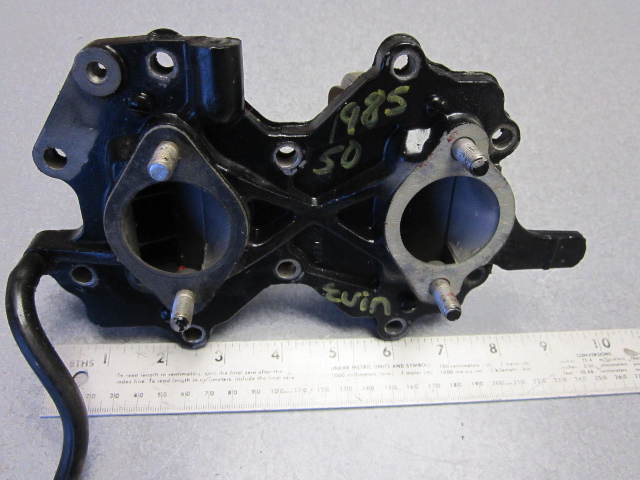 391780 Evinrude Johnson 40 50 HP Outboard Intake Manifold & Leaf Plates