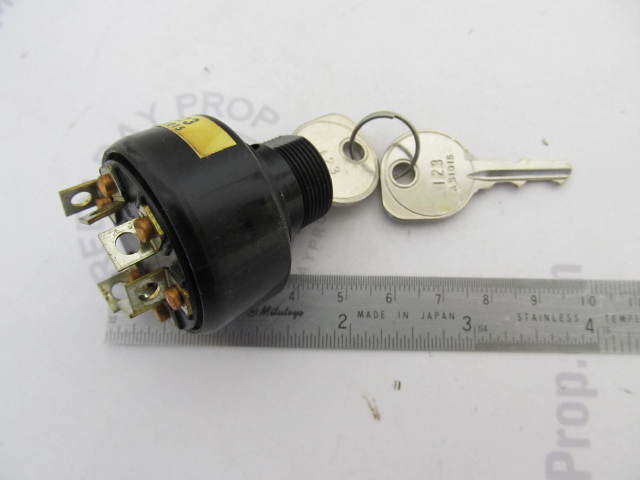 54213 Mercury Outboard Remote Control Ignition Switch & Keys