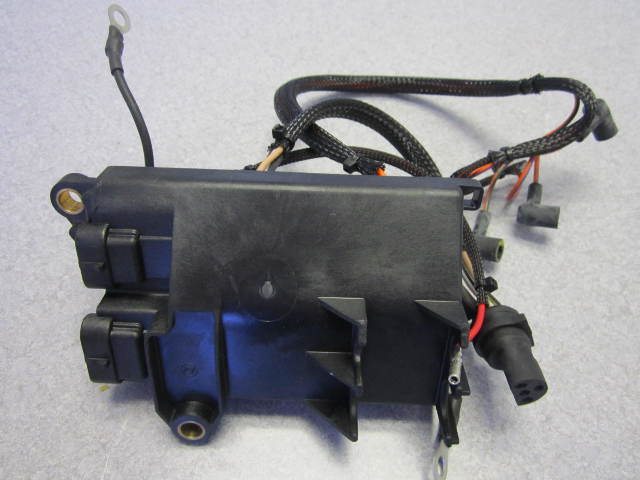 0586472 586504 Evinrude/Johnson/OMC IgnitPower Pack Assembly 25-35 Hp