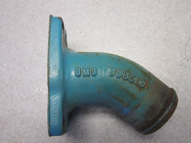 908519 OMC Stringer 120 Hp 2.5L Exhaust Housing Elbow 1976 75 74