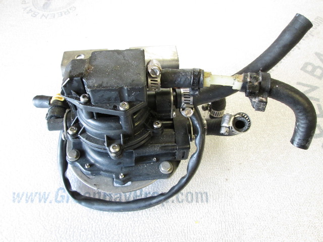 0175109 Evinrude Johnson VRO VRO2 Fuel Pump 175 Hp Parts Only