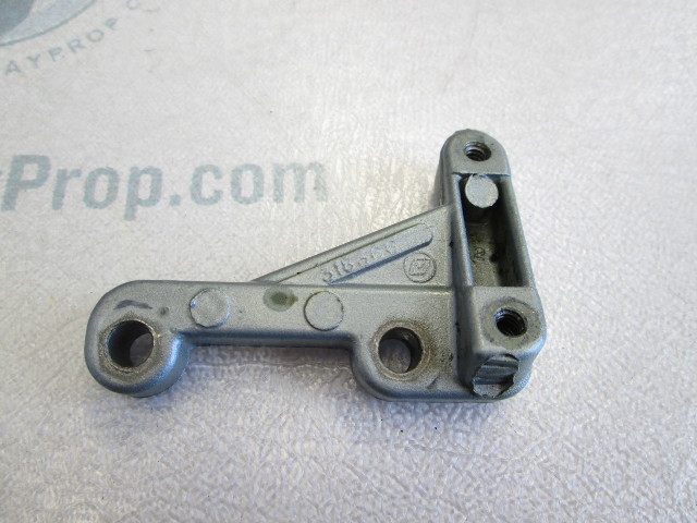 0318366 Evinrude Johnson 60 65 70 75 HP Outboard Fuel Pump Bracket